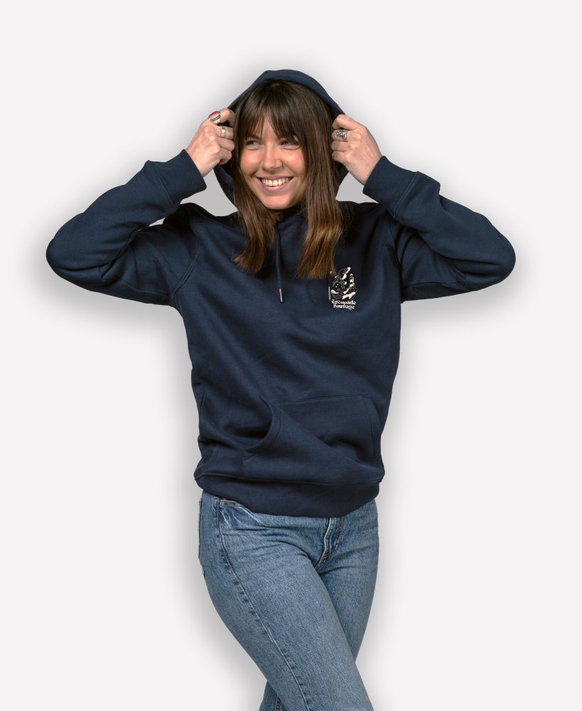 sweatshirt femme mouette sauvage mockup front bleu marine